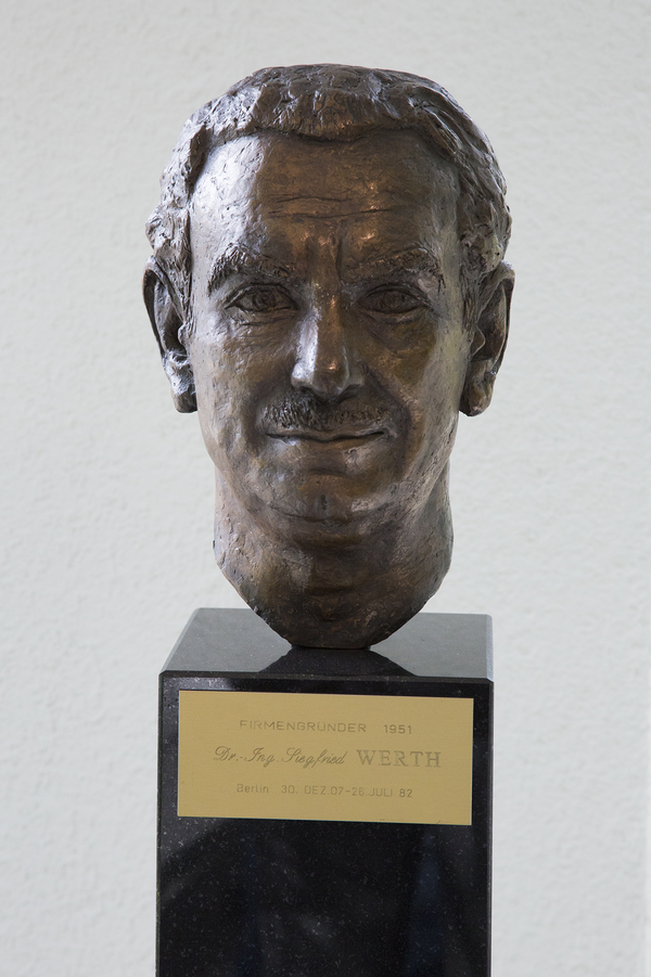 Introduction - Foundation in memory of the pioneering developments and life's work of Dr.-Ing. Siegfried Werth